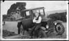 House_Front_2_Men&Ford