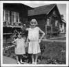 House_Front_Close_Girls